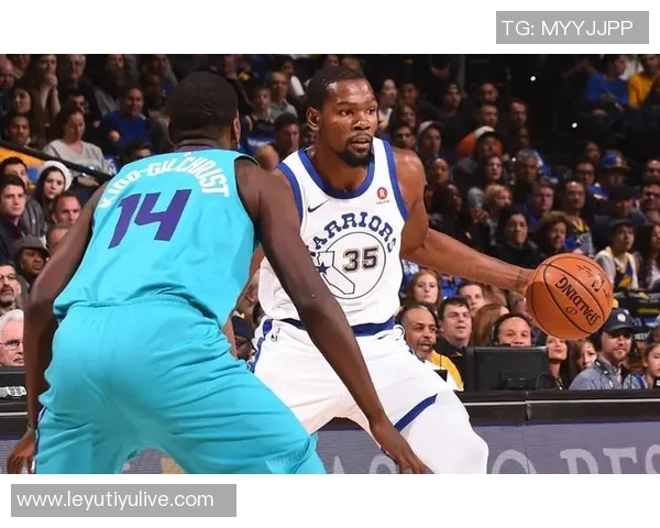 黄忠本赛季防守表现出色每回合防挡拆仅让对手得分058分